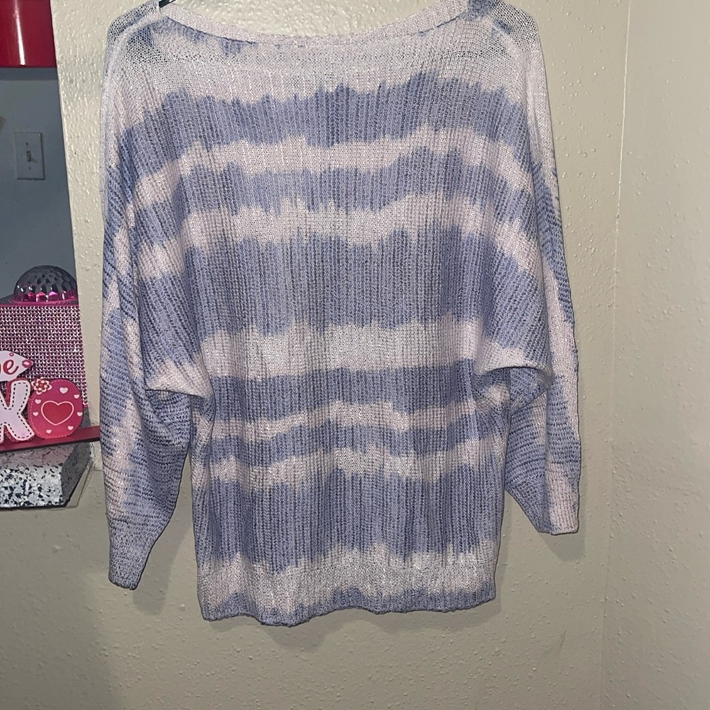 Women’s sweater